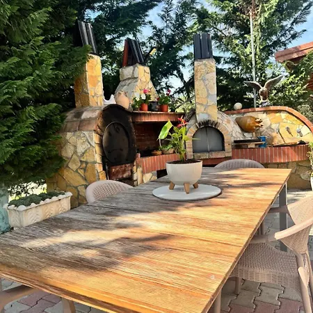 Alesia's Gasthof Vlorë